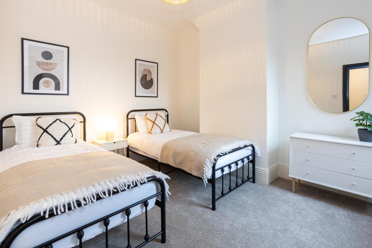 Stunning Scandi 3 Bed House In Manchester-Parking Villa Exterior foto